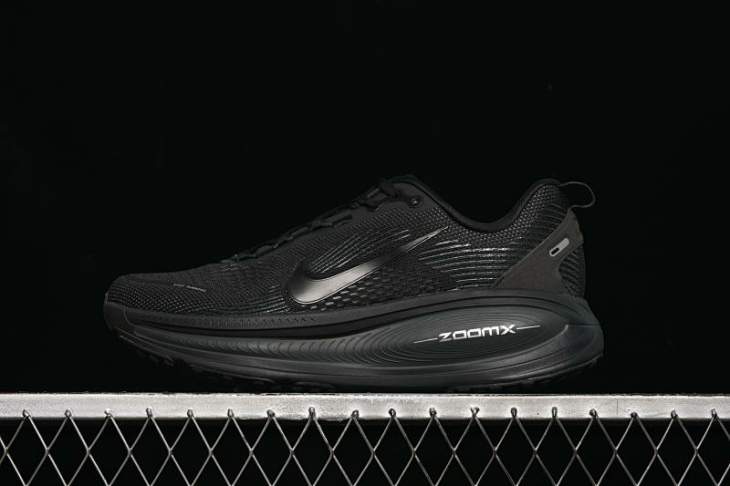 Picture of Nike Vomero 18 _SKUfw20771943875844024fw